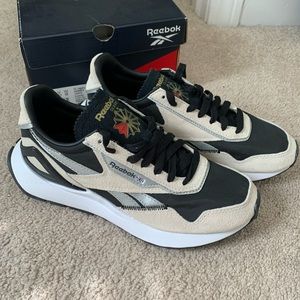 Reebok Classic Legacy Sneaker
